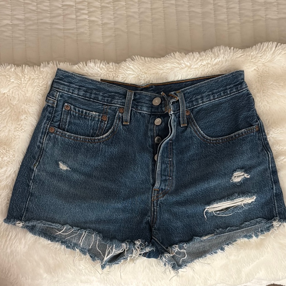 Levi’s 501 shorts, medium wash